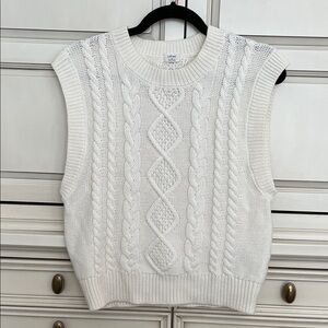 Wilfred White Cable Knit Sleeveless Sweater Vest